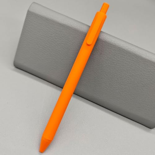 Baluue Retractable Gel Pens with Ergonomic Plastic Grip 12pcs Quick Dry Smooth Writing Ink Pens Minimalist Stylish Design for Comfortable Note Taking for School Work and Exams