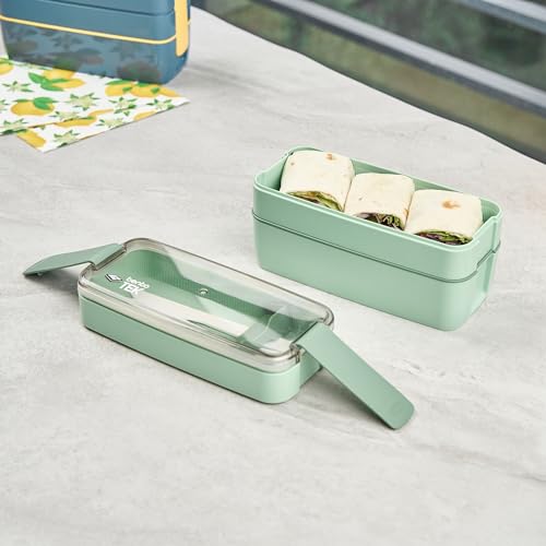 Bento Tek 30 Ounce Bento Box, 1 Stackable 3 Compartment Lunch Container - With Fork And Knife, Does Not Contain BPA, Green Plastic Reusable Lunch Box, Microwavable, Dishwashable - Restaurantware - size: 1 Count, style: 30 oz - Green