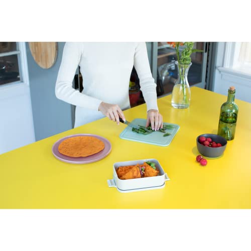 Brabantia Make & Take Medium Lunch Box (Light Gray) BPA-Free, Airtight Snap Locks, Microwave & Freezer Safe, Travel Meal Prep Container, 37oz - color: Light Gray, style: Medium Lunch Box