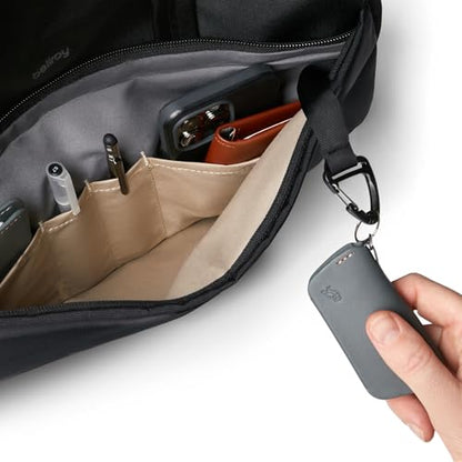 Bellroy Via Work Bag (14L laptop messenger bag) - Black - color: Black