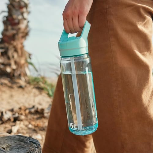 YETI Yonder 750 ml/25 oz Water Bottle with Yonder Straw Cap, Cape Taupe - color: Cape Taupe, size: 25 Ounces