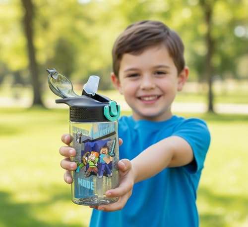 HOX Minecraft Reusable Drinks Bottle | BPA-free Plastic Lightweight Water Bottle with Carry Loop | Removable straw & spills Proof | Gift for Minecraft fan | Licensed Merchandise 600ML