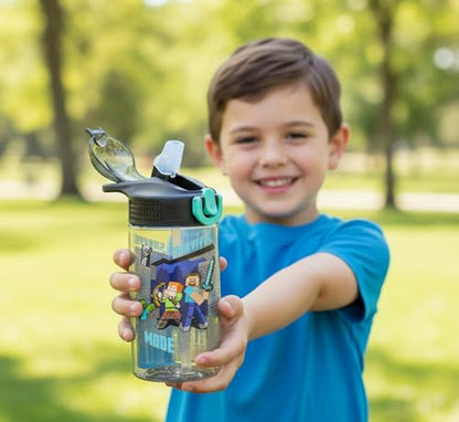 HOX Minecraft Reusable Drinks Bottle | BPA-free Plastic Lightweight Water Bottle with Carry Loop | Removable straw & spills Proof | Gift for Minecraft fan | Licensed Merchandise 600ML
