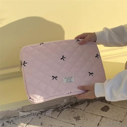 Cute Puffy Laptop Sleeve 13 Inch, Quilted Protective Case with Bow Embroidery, Coquette Y2K Preppy Kawaii Aesthetic Bag for 13” 14" Mac-Book & Laptops - color: Light Pink-Bow