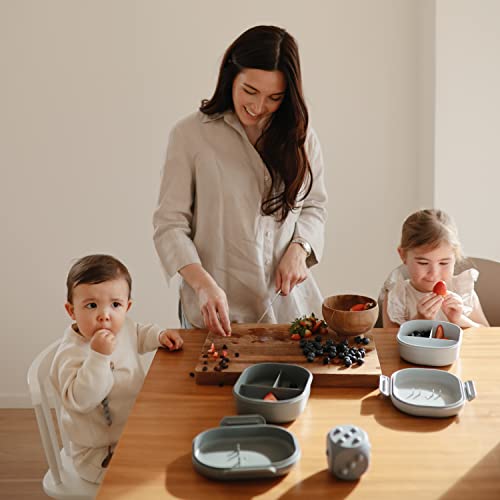 mushie Kids Bento Lunch Box | 3-Compartment & Removable Divider + Fork & Spoon Utensils | Great For Meals, School, Snacks On-the-Go | Dishwasher Safe (Cloud) - color: Cloud