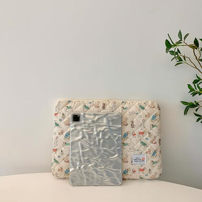 Puffy 13 Inch Quilted Laptop Sleeve, Shockproof Protective Bag with Soft Pad, Kawaii Aesthetic Design, Carrying Case for 13" Notebook - color: Dog
