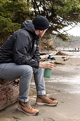 CamelBak Chute Mag Vacuum Insulated Stainless Steel Water Bottle, Magnetic Leak‑Resistant Cap for Everyday Hydration - color: Moss, size: 20 Ounces