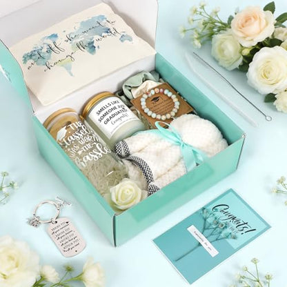 Joyseller 2026 Graduation Gifts Box for Her, 10-in-1 Practical Congrats Grad Gift Basket for College & High School Class of 2026, Graduation Gift Set for Daughter, Sister, Friend - color: Green