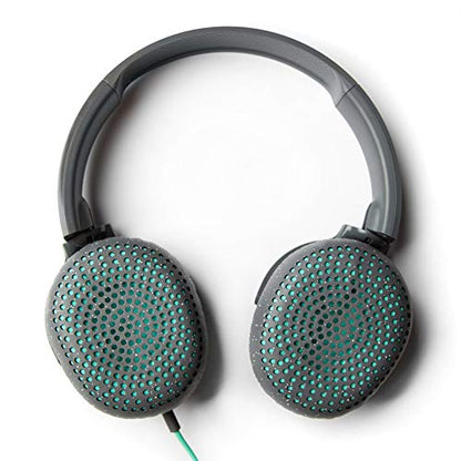 Skullcandy Riff On-Ear Wired Headphones, Convenient for Travel with 3.5mm AUX Plug, Built-in Microphone, Foldable Lightweight Comfortable Design, Durable Headband, Reliable Simplicity - Black - color: True Black, style: Riff