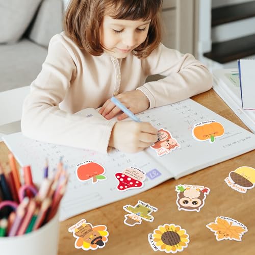 Xqumoi 30 Pack Welcome Fall Sticky Notes - Total 600 Sheets - Thanksgiving Turkey Pumpkin Scarecrow Self Sticky Writing Memo Pads for Autumn Party Favors Office School Supplies Goodies Bag Filler - style: Fall