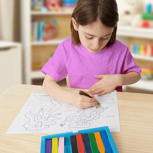 Melissa & Doug Jumbo Triangular Crayons - 10-Pack, Non-Roll, Flip-Top Case